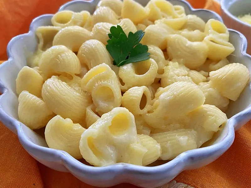 No Boil Slow Cooker Mac and Cheese