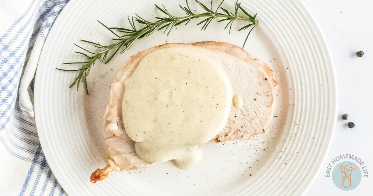 Easy Pepper Gravy Recipe From Scratch 5 Ingredients