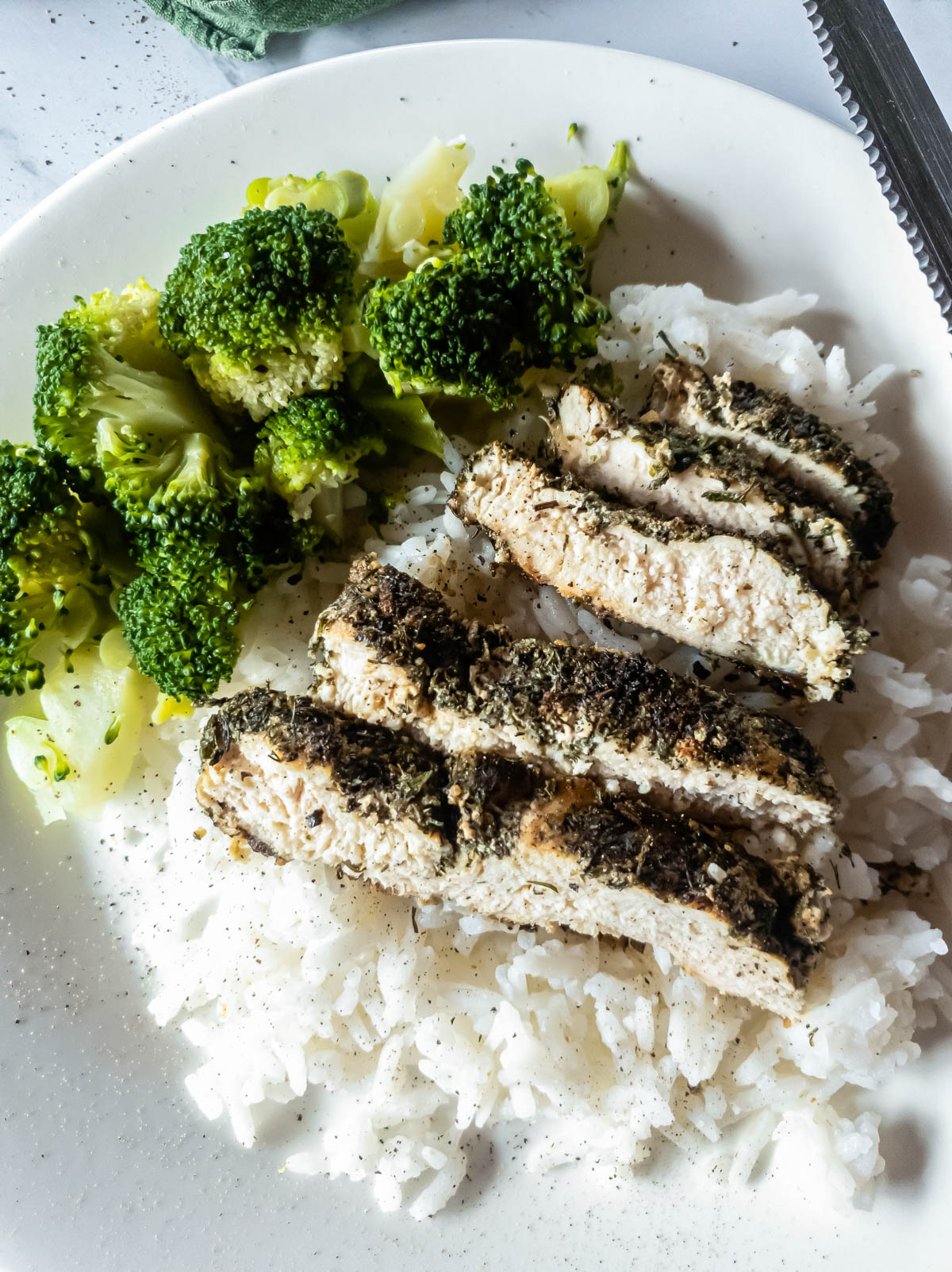 A picture of herb-crusted chicken copycat recipe from Texas Roadhouse.