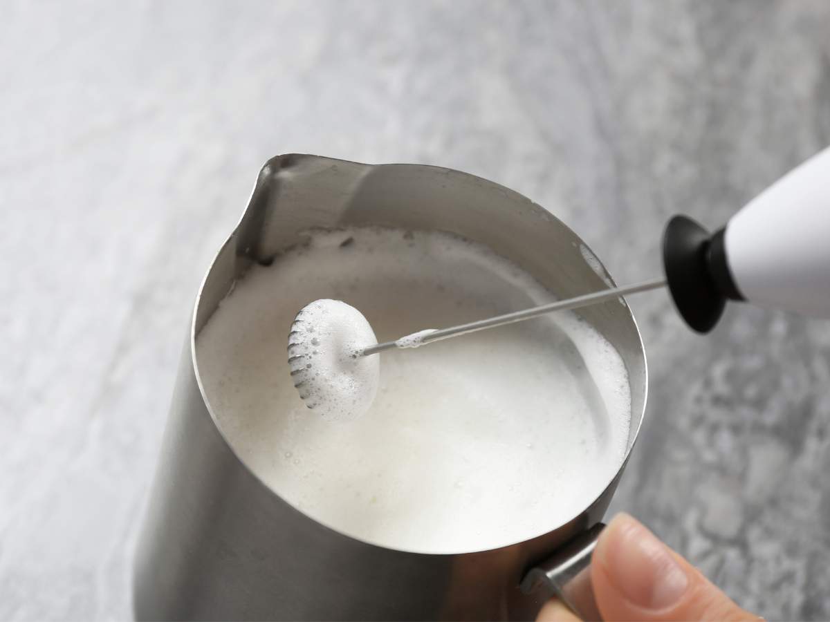 How to Use a Milk Frother Wand A Step By Step Guide