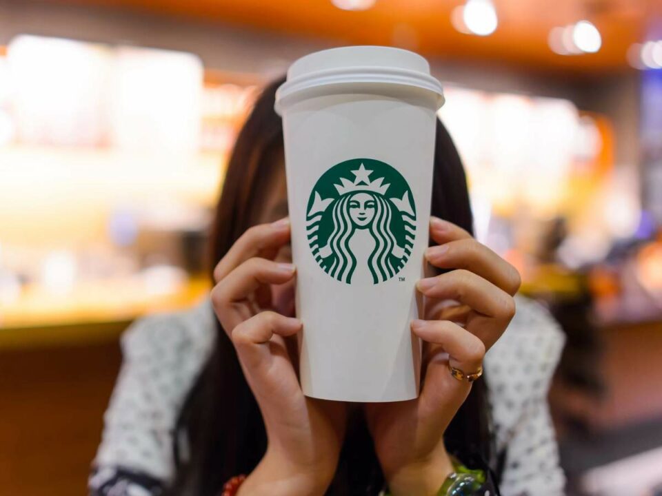 Caffeinated Tea At Starbucks: 15 Must-Try Drinks