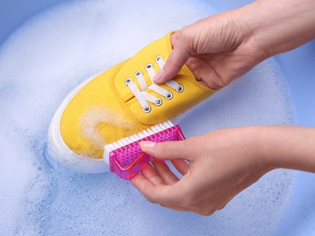 How To Clean Sneakers: Refresh Your Tennis Shoes